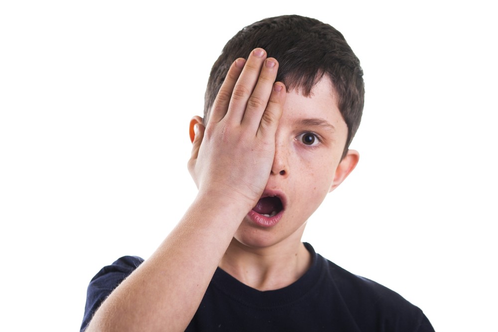 为什么这些孩子都是突然间 近视了!