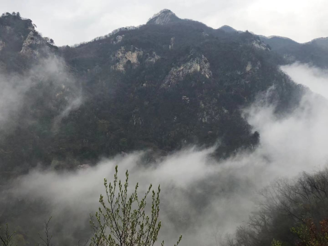 镇平红岭山的旅游景点图片