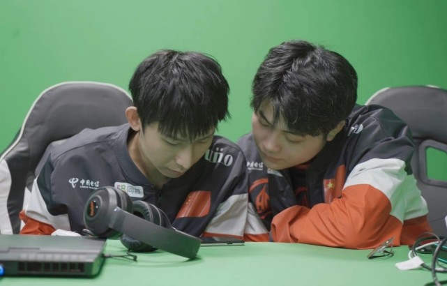 ag重组已成定局大名单一半人要换选对新教练很重要梦泪是时候让位了