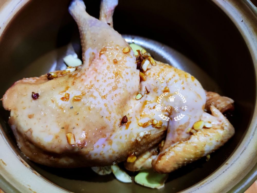 深冬吃鸡,丢入锅中,多加这步,鸡肉嫩滑多汁超入味,大人小孩都爱
