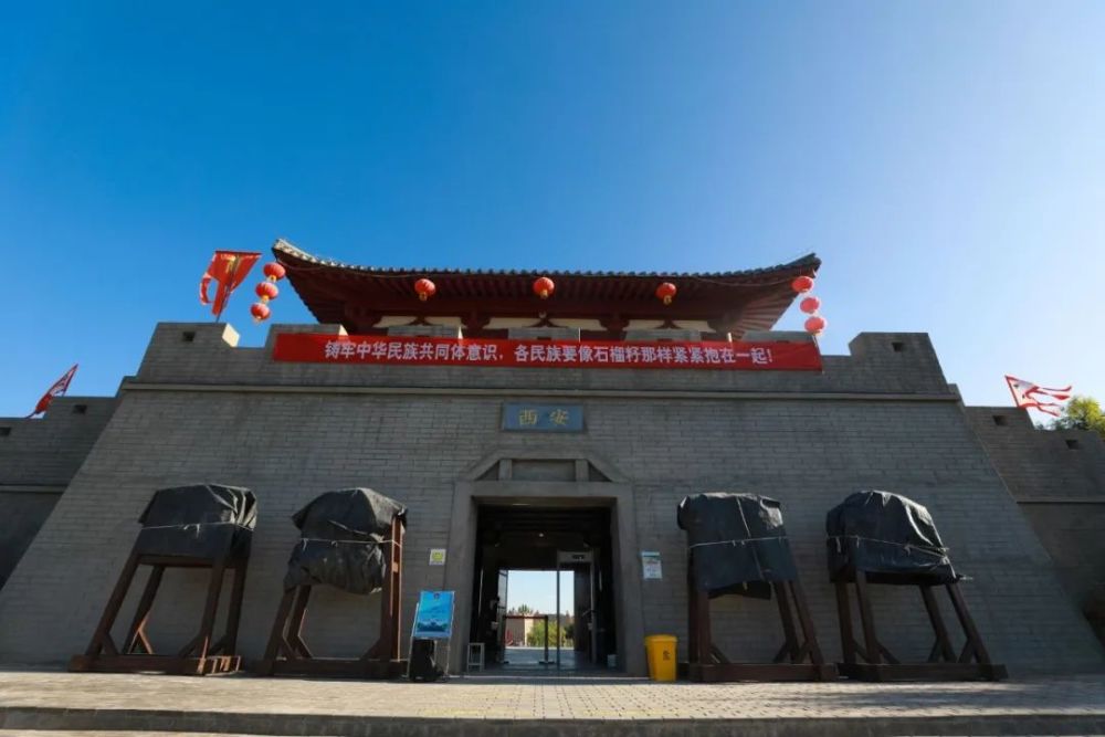 千年古城昼与夜新和县汉唐都护府古城的双重之美