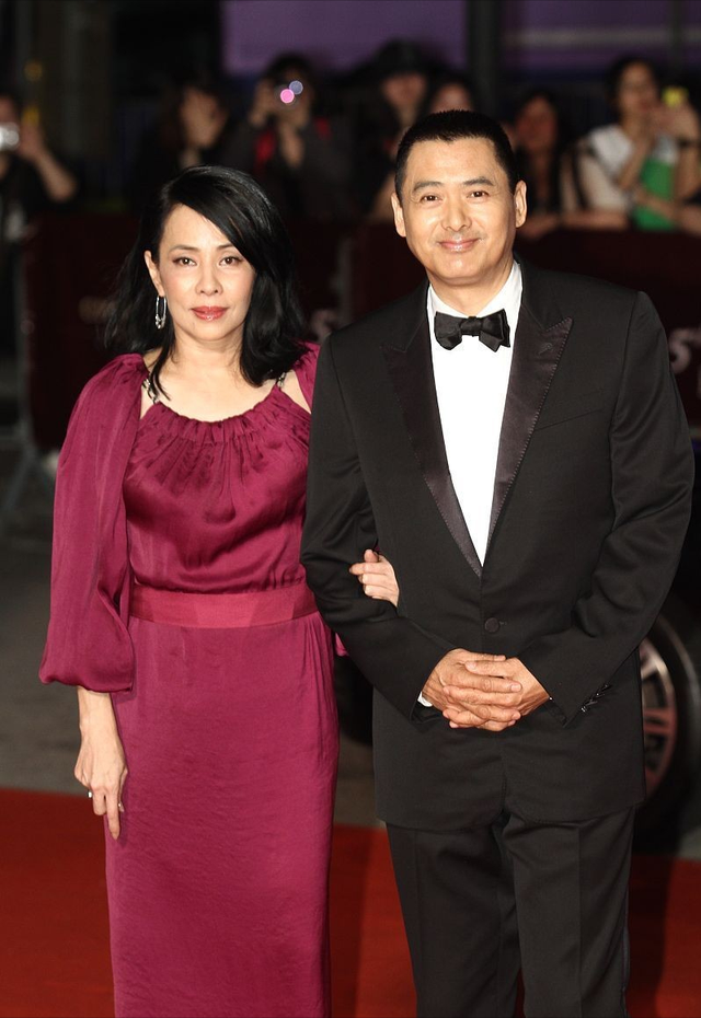 香港10对丁克明星夫妻各有各的故事有2男星背着老婆有了孩子