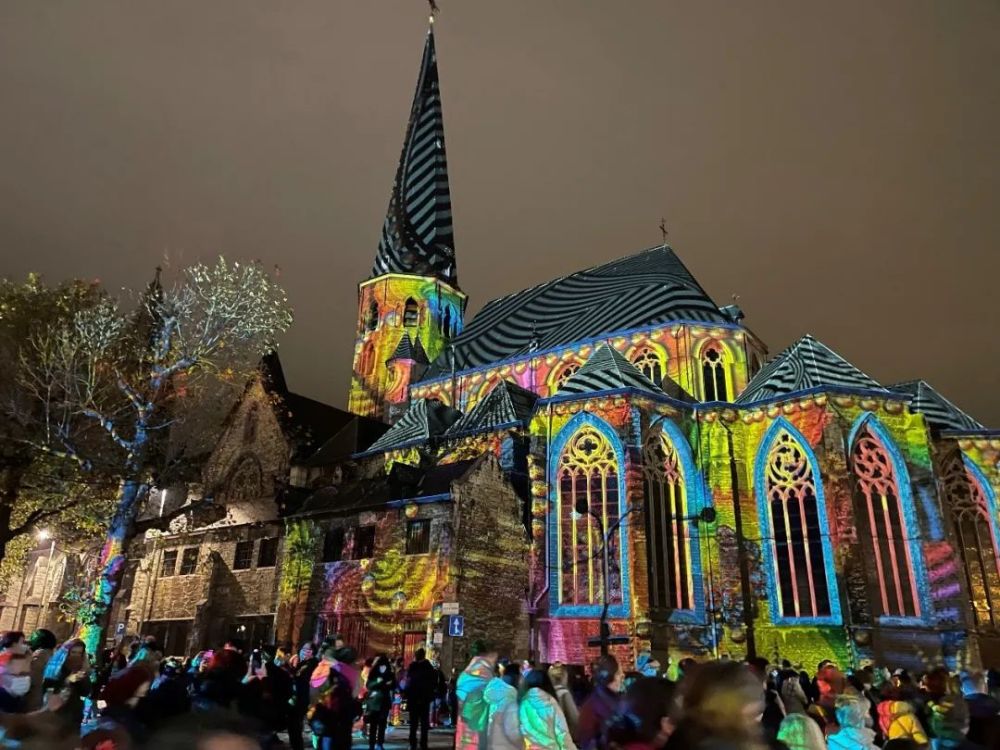 校园外的根特:重磅回归!灯光节十周年,点亮冬日根特的光与影