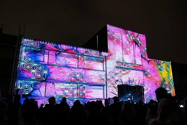 本届根特灯光节是自新冠疫情爆发以来, 这个城市重大活动的首次回归.