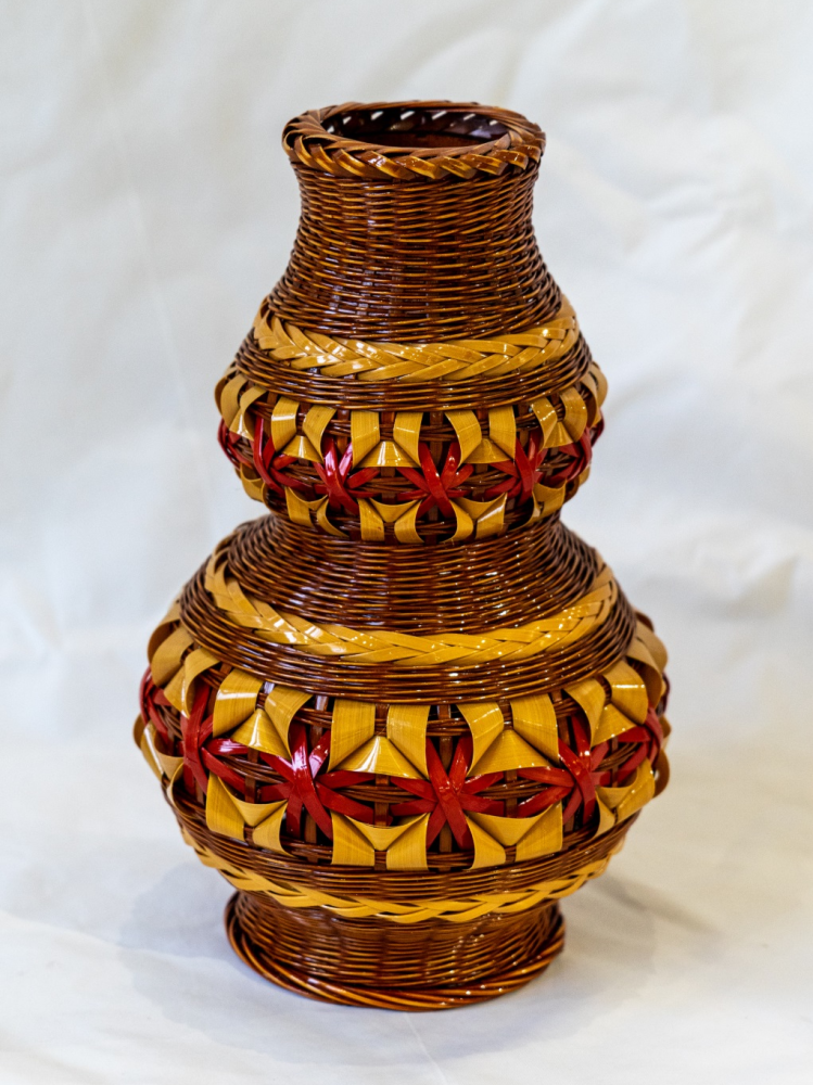 泉州馆以水密隔舱福船造型亮相▲安溪竹藤编作品展示▲宋元