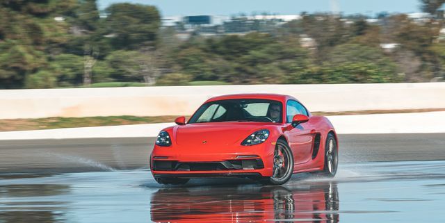 保時捷718 cayman gts 4.0讓我成為更好的車手