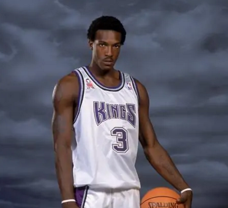 "猫王"—杰拉德·华莱士