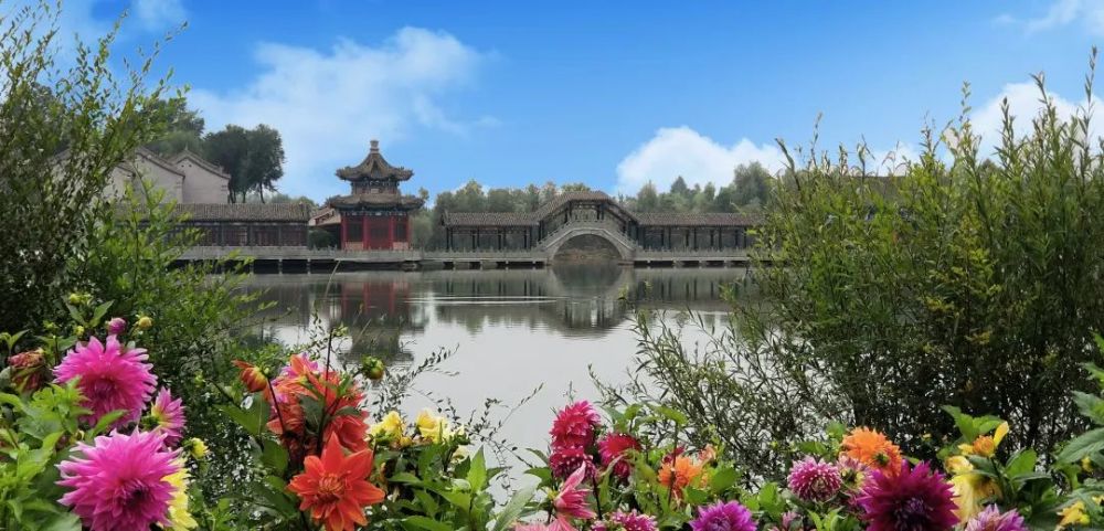 临洮县明园度假村地址:甘肃省定西市临洮县洮丰村王家湾路口向西800米