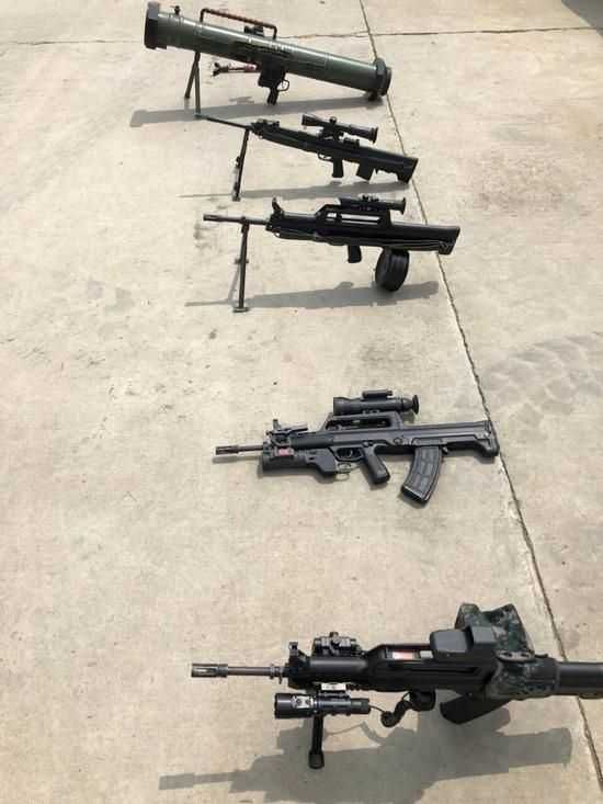 印军装备全新AK，火力提高5倍！我们已是人手一挺75发弹鼓轻机枪墨墨背单词安卓多少钱