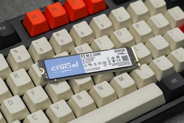 crucial英睿达p2 500g ssd体验:性价比与稳定性共存