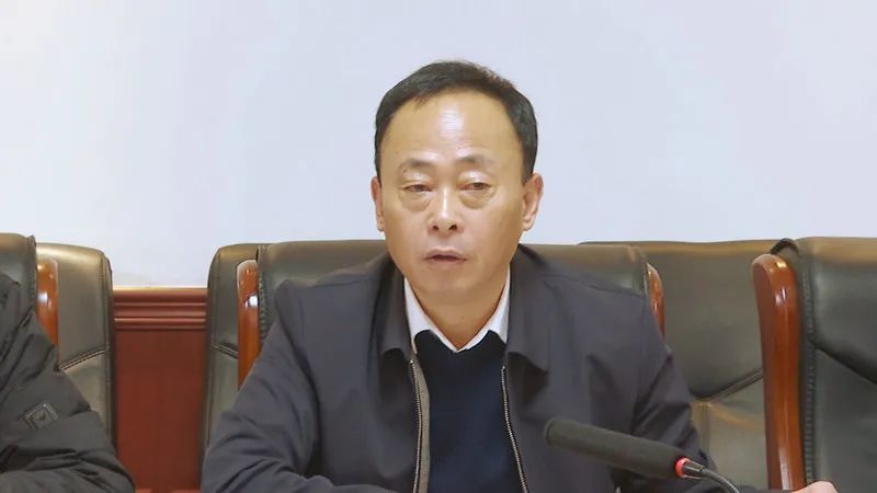 12月7日,延长县委常委,副县长马占民在政府三楼会议室主持召开配合