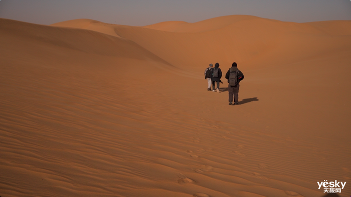 知道离北京最近的沙漠在哪吗？极行天下“说走就走”的沙漠挑战之旅杭州微鸟教育咨询有限公司