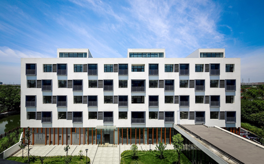 养老 多层住宅建筑设计:上海赵巷康宁养护院/案例