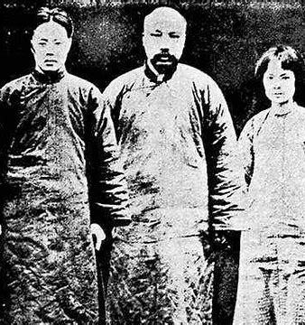 李大钊身后事:停灵六年终下葬,送葬路上不太平,葬后一月妻辞世