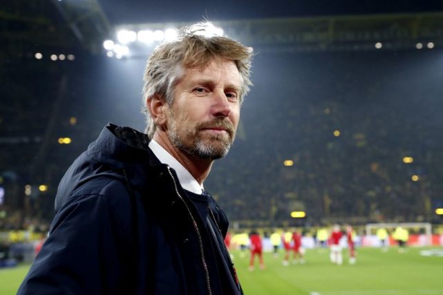 范德萨谈曼联挖角话题称他很高兴不排除会重返老特拉福德