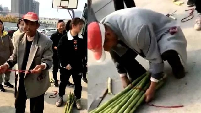 老人卖甘蔗被"市容人员"粗暴围抢,老人当街绝望痛哭|包谷热点05