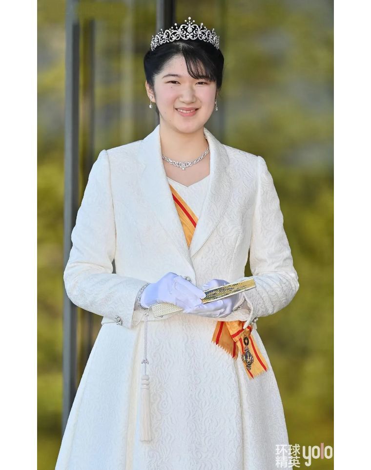 戴二手皇冠,一切从简,日本天皇独女成人礼被嘲穷酸_腾讯新闻