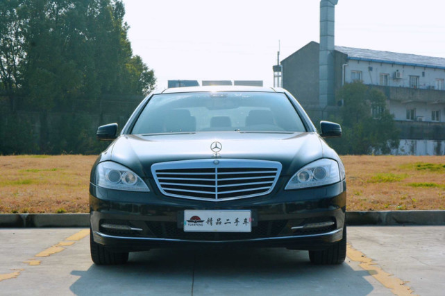 2008年奔驰s300l尊贵型