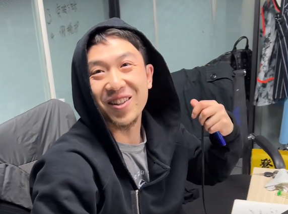 凌晨12点半仍在加练野球帝小钢豆身高163cm是如何炼成的