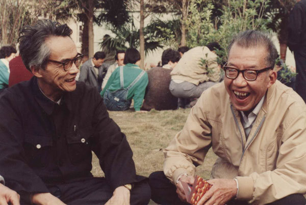 人物百岁诗娃娃我的父亲圣野