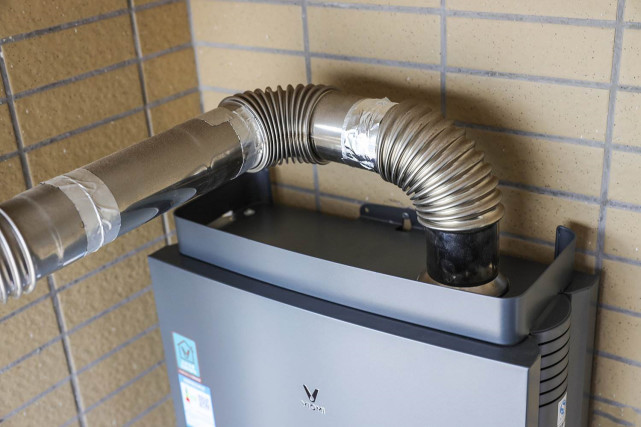 燃气热水器的排烟方式分几种?想要装在卫生间,应该选哪种?