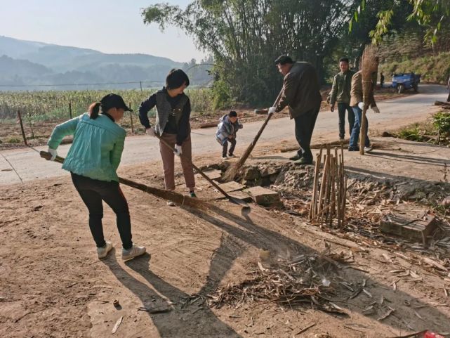 【共建共享文明城市】宁明县东安乡:"三清三拆"展现乡村新风貌