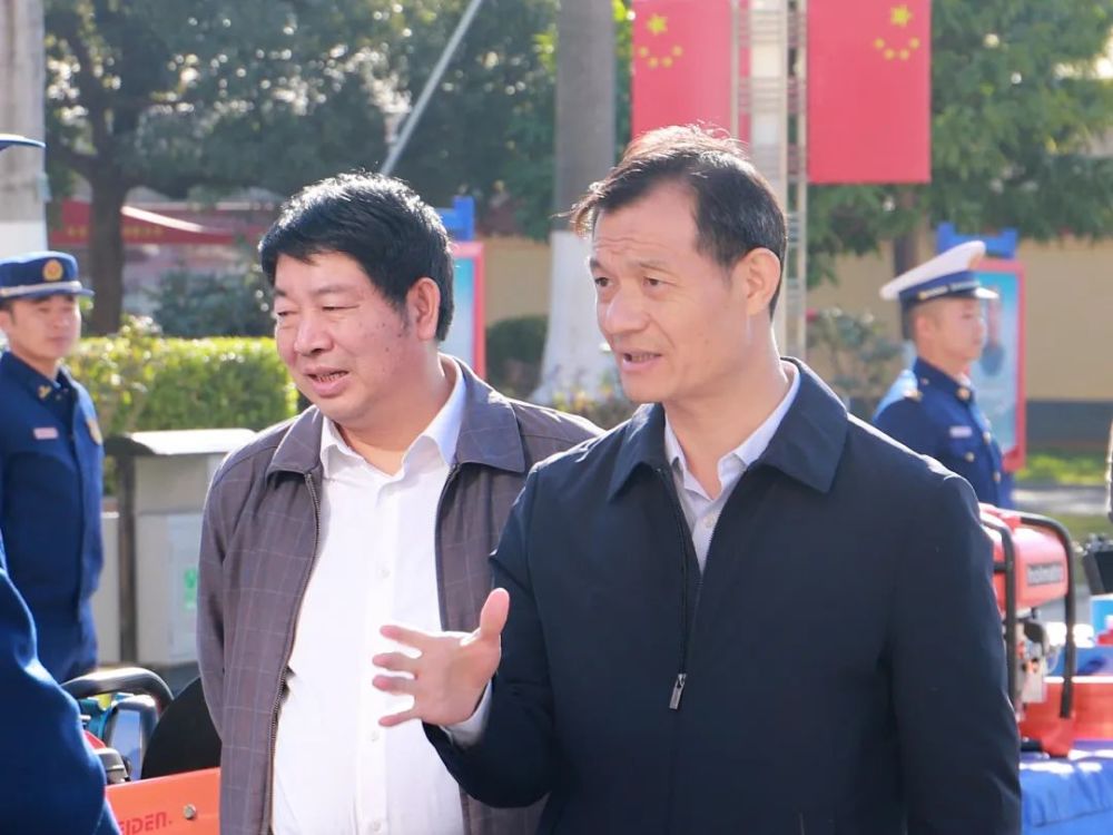 调研指导促提升凝心聚力促发展龙岩市委常委政法委书记陈金龙到龙岩