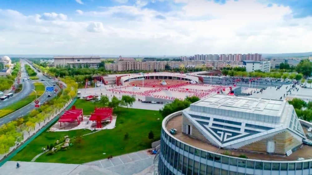 伊旗一广场入选自治区名单全区仅五个