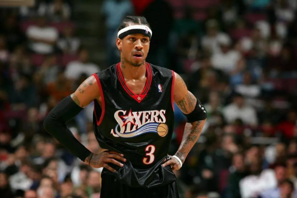 麦迪 同处全盛期，NBA四大分卫谁最强？看艾弗森心中的答案