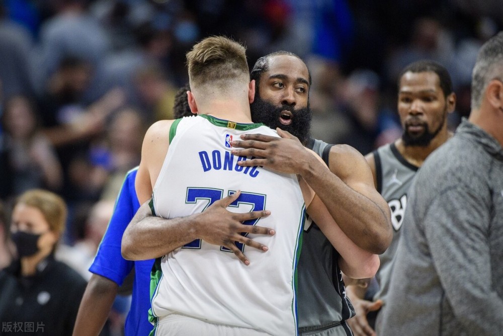 篮网 如今的NBA是难看了还是好看了呢？老球迷们慢慢看不懂了！
