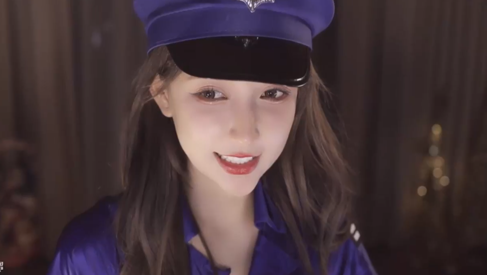 就像是吉祥物一样的存在咱们的米娜娜是很少被超管警告不论外面声音