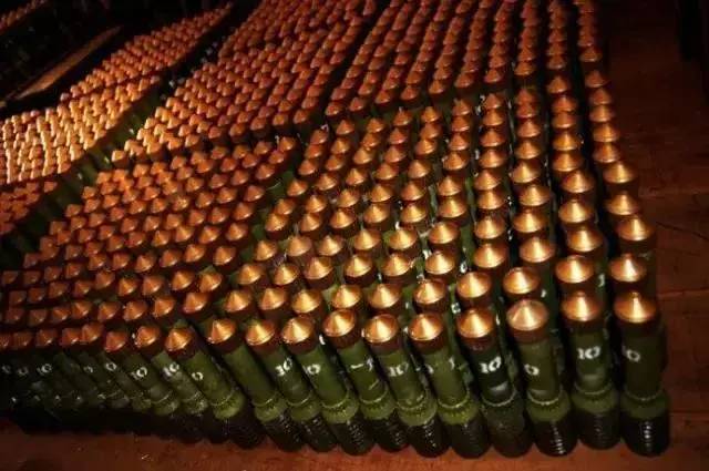 丛林小炮克钦的45mm榴弹