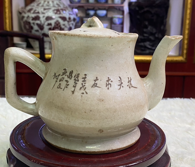 颜筱云,字少山,号源泰!