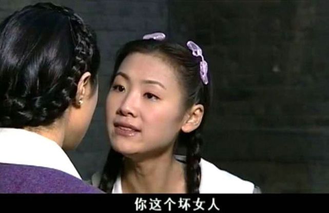 《大宅门》何祺,弥补了杨九红被剥夺的天伦,她比白佳莉明理