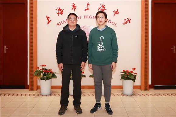 上海中学学生陈修安荣获一等奖,也是上海唯一入选国家集训队(从中选拔