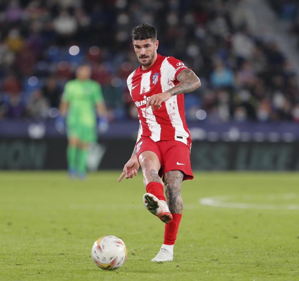 与西甲卫冕冠军马竞签约的球员是马特乌斯·库尼亚(matheus cunha),他