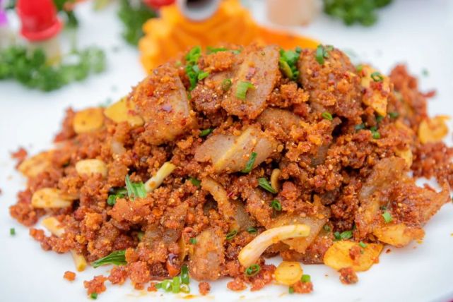 了不起的铜仁美食·【鲊辣椒炒酸鲊肉】