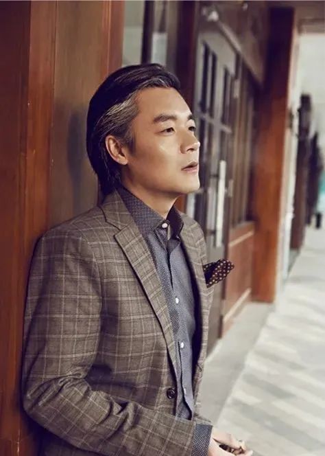 独家专访|抑郁,惊恐,濒死……消失许久的张嘉佳经历了什么