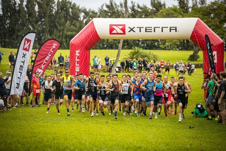 xterra越野铁三世界锦标赛毛伊岛落幕,奥运奖牌选手分获男女冠军