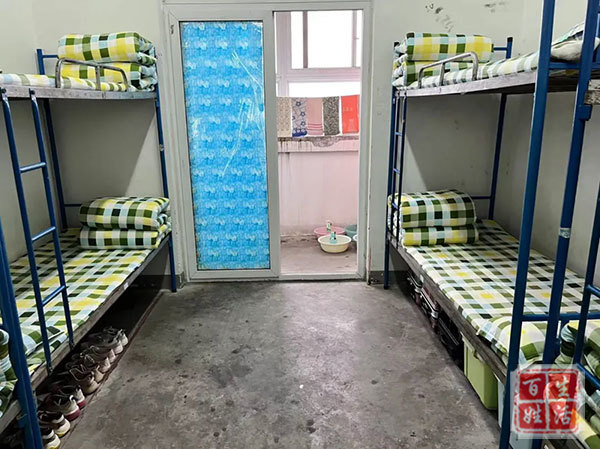 成都列五中学(大邑分校)开展队列训练