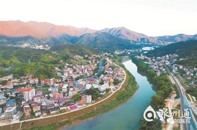 得益于党史学习教育开展以来,魁斗镇实施中共安溪中心县委旧址(佛仔格