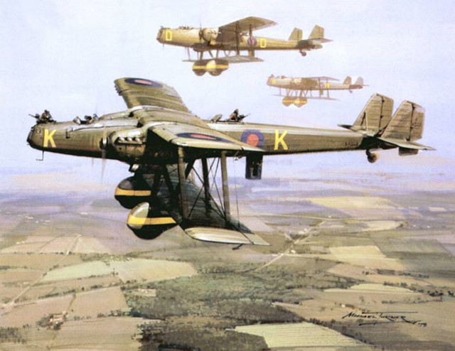 hp50heyford轰炸机英国最后的双翼重型轰炸机