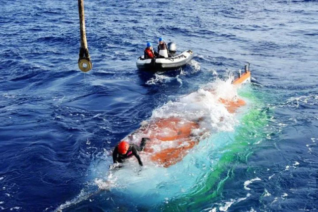 27人21次潜入马里亚纳海沟,奋斗者号数次刷新世界纪录