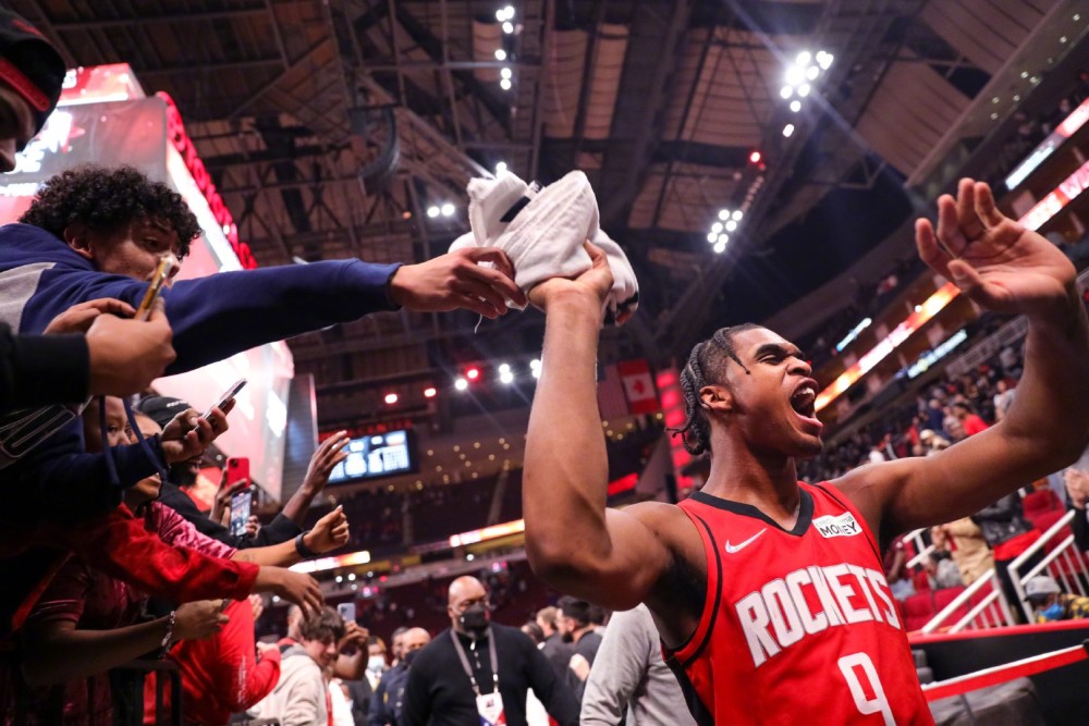 杰伦-格林 NBA-倒数第一变联盟第一！火箭7连胜原因揭晓，赛拉斯正式翻身