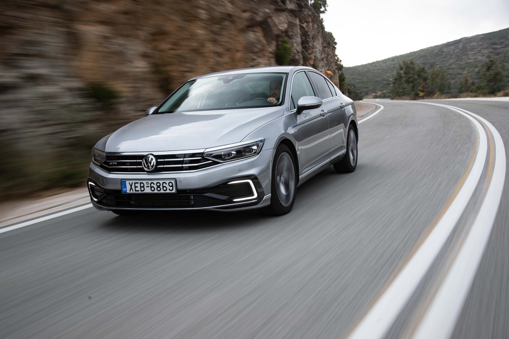 试驾大众帕萨特gte14tehybrid小排量混合动力版