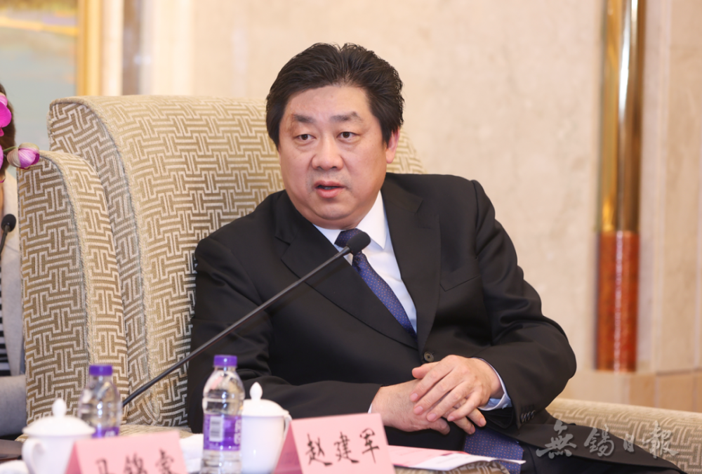 赵建军会见德国默克生命科学马锦睿一行