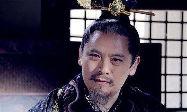 被内讧摧毁的后燕慕容宝父子反目慕容德另立中央