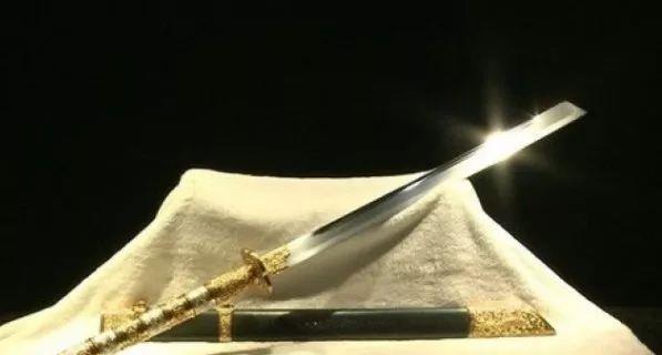 岳飞一生使用的5大兵器彰显大宋战神的铁血人生