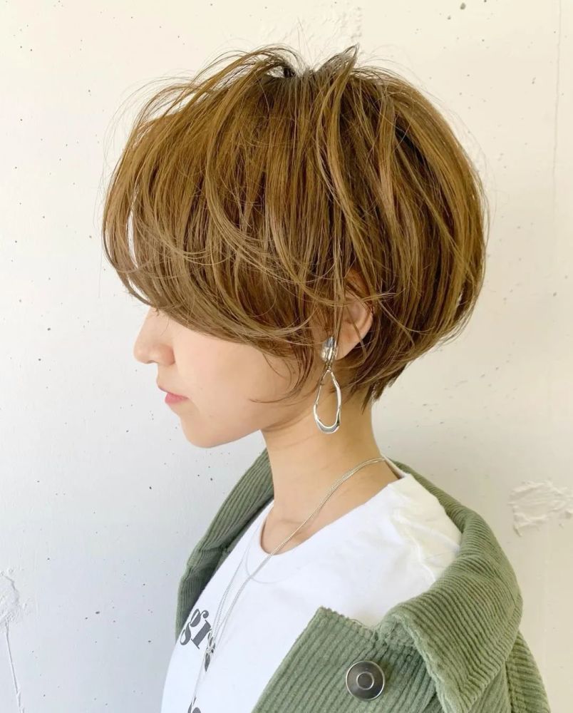 2022最火的潮短发高清无水印新图上线