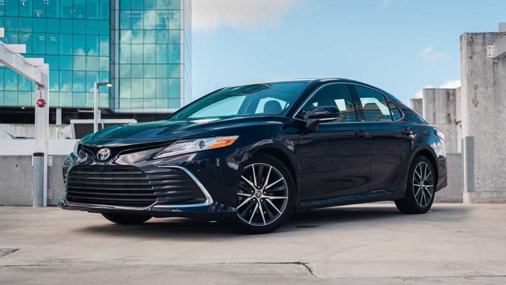 2021年丰田凯美瑞xle v6评测:中层阶级青睐之物_腾讯新闻